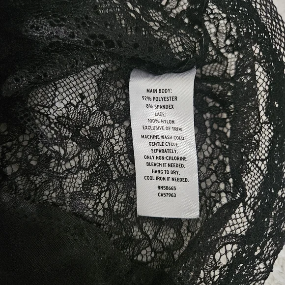 CHELSEA28 NORDSTROM Velvet & Lace Halter Bodysuit | SZ L - Picture 12 of 12